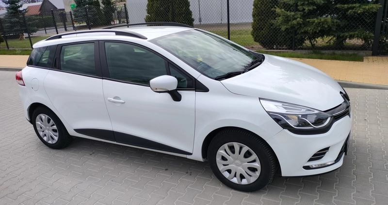 Renault Clio cena 29889 przebieg: 192500, rok produkcji 2019 z Węgrów małe 29